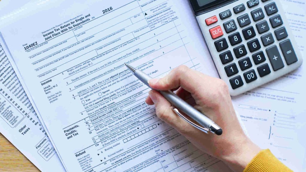 doing taxes in Japan